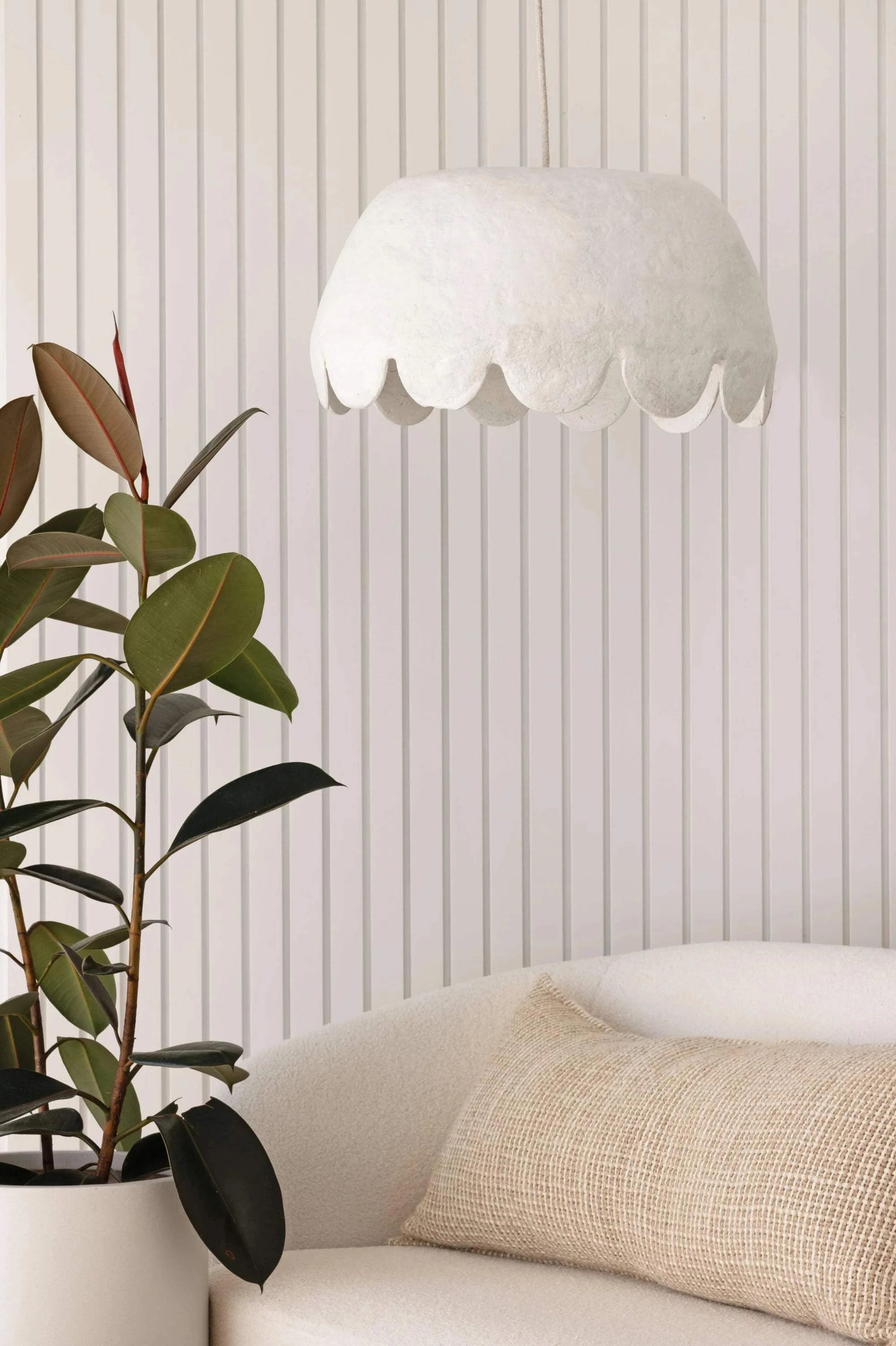 Her Hands - Pulp Pendant Lights (Scallop Pendant - Large)