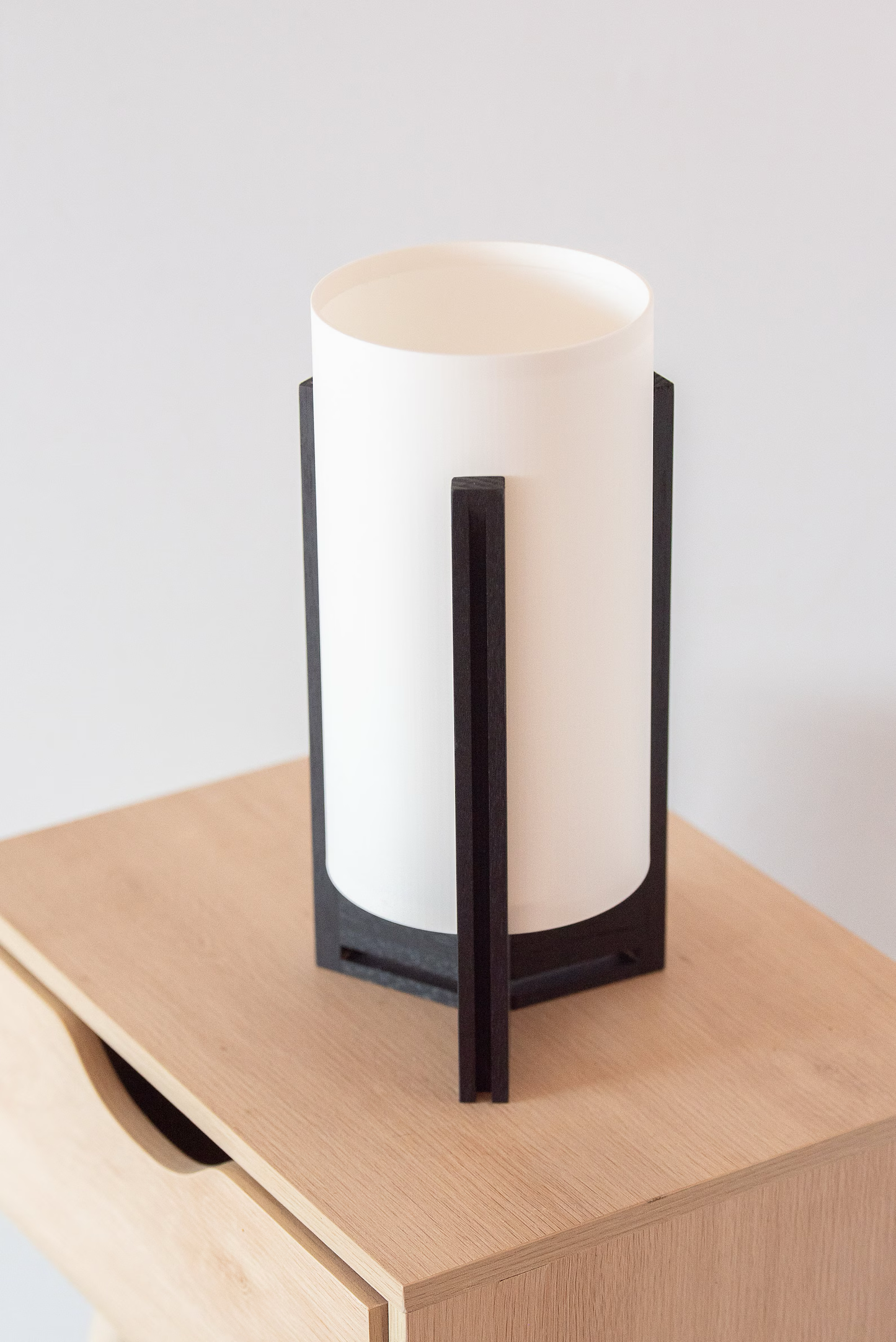 VividdDesign - ZAI Modern Shoji, Japanese style lamp