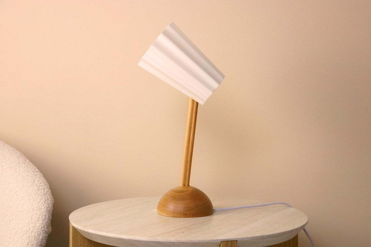 VividdDesign - FLOE table lamp