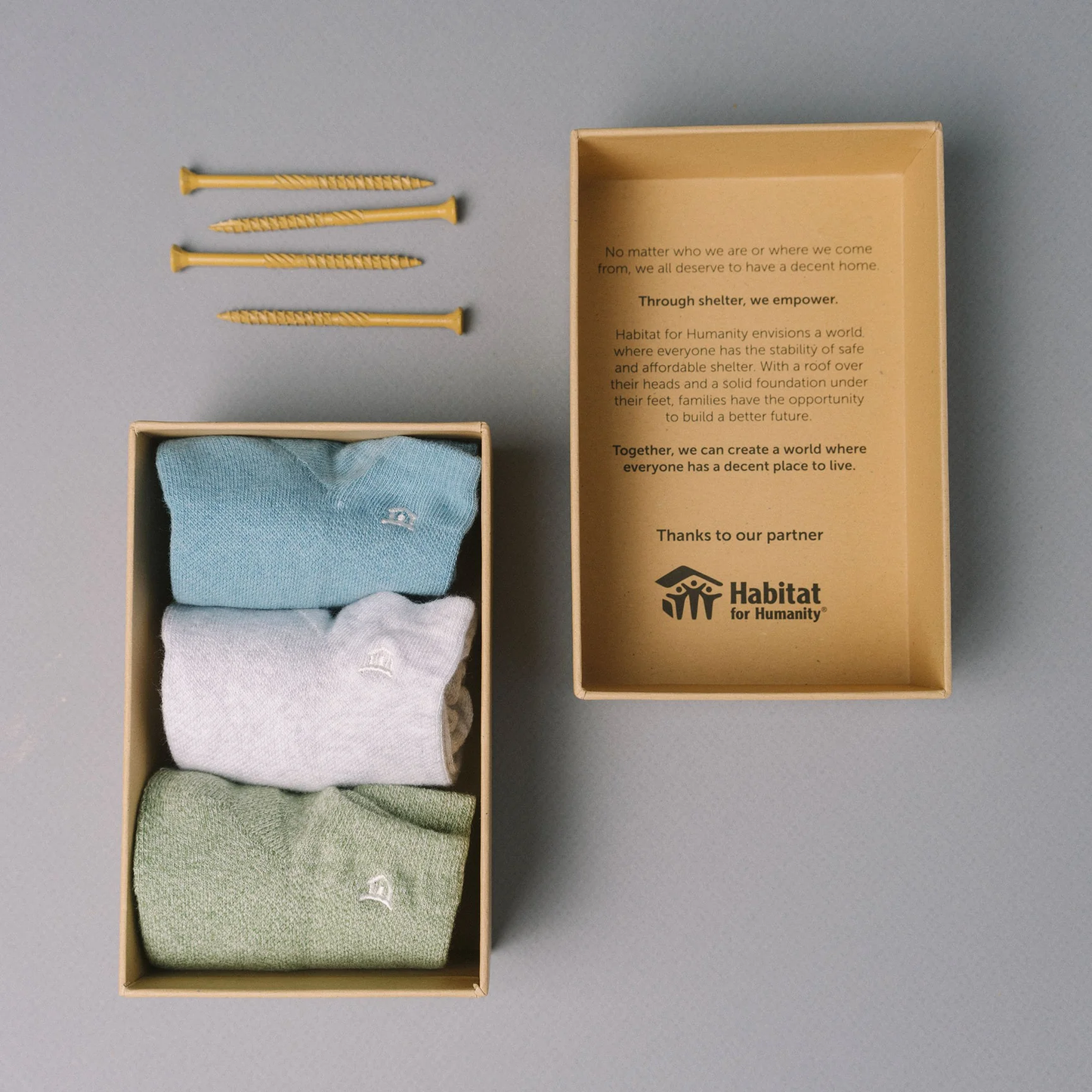 Conscious Step - Gift Box: Socks that Build Homes