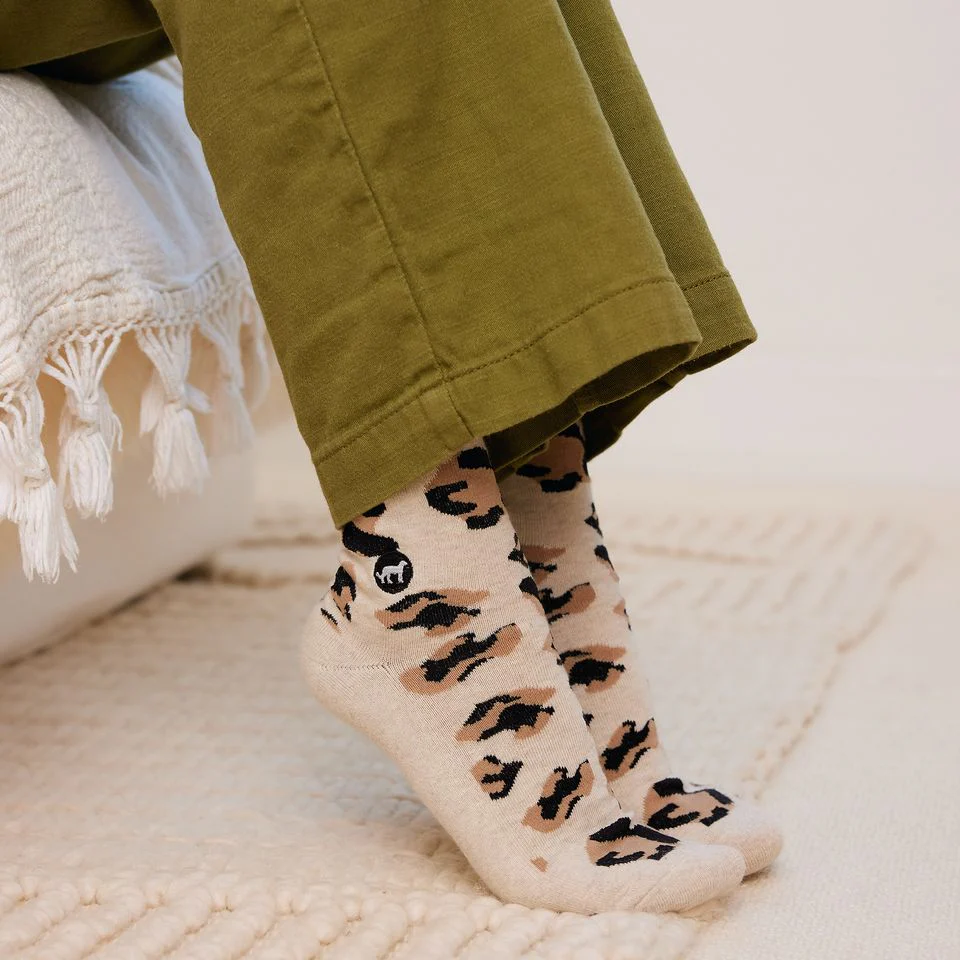 Conscious Step - Pair: Socks that protect Wildlife