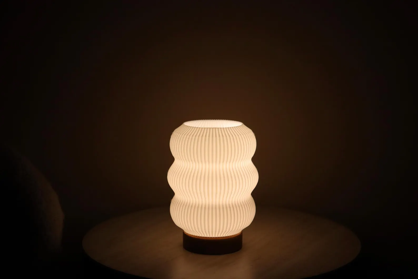 VividdDesign - MIKA table lamp