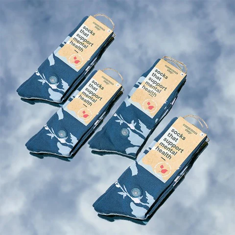 Conscious Step - Pair: Socks that support mental health (floral)