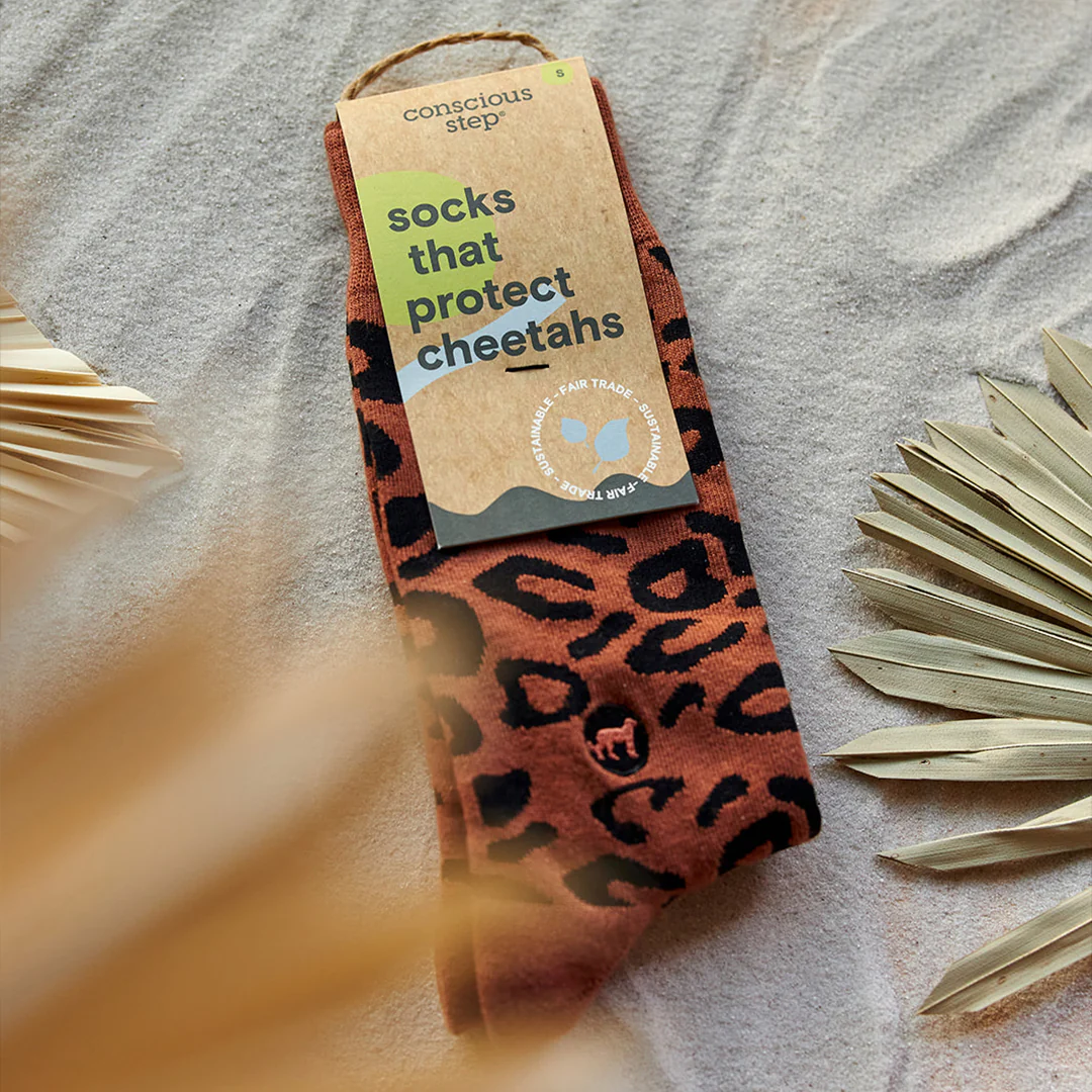 Conscious Step - Pair: Socks that protect cheetahs