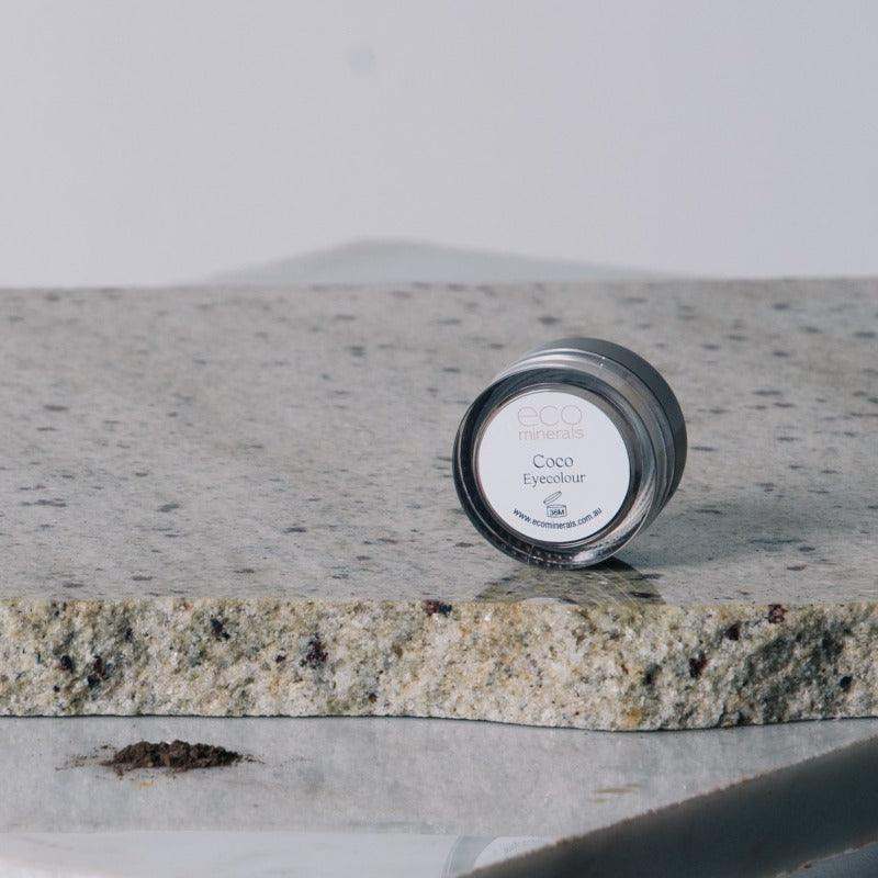Eco Minerals Coco Brow Powder for natural eyebrow definition.