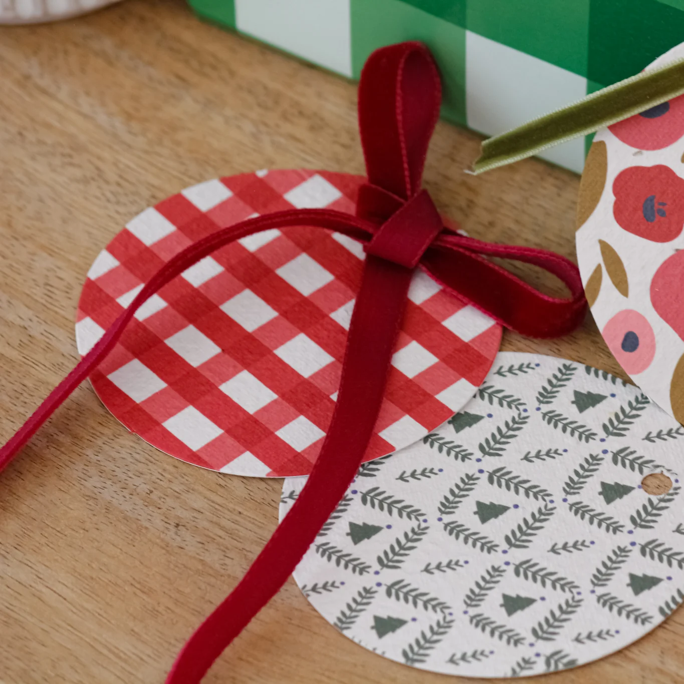 Hello Petal - Gingham Plantable Gift Tag and Velvet Ribbon