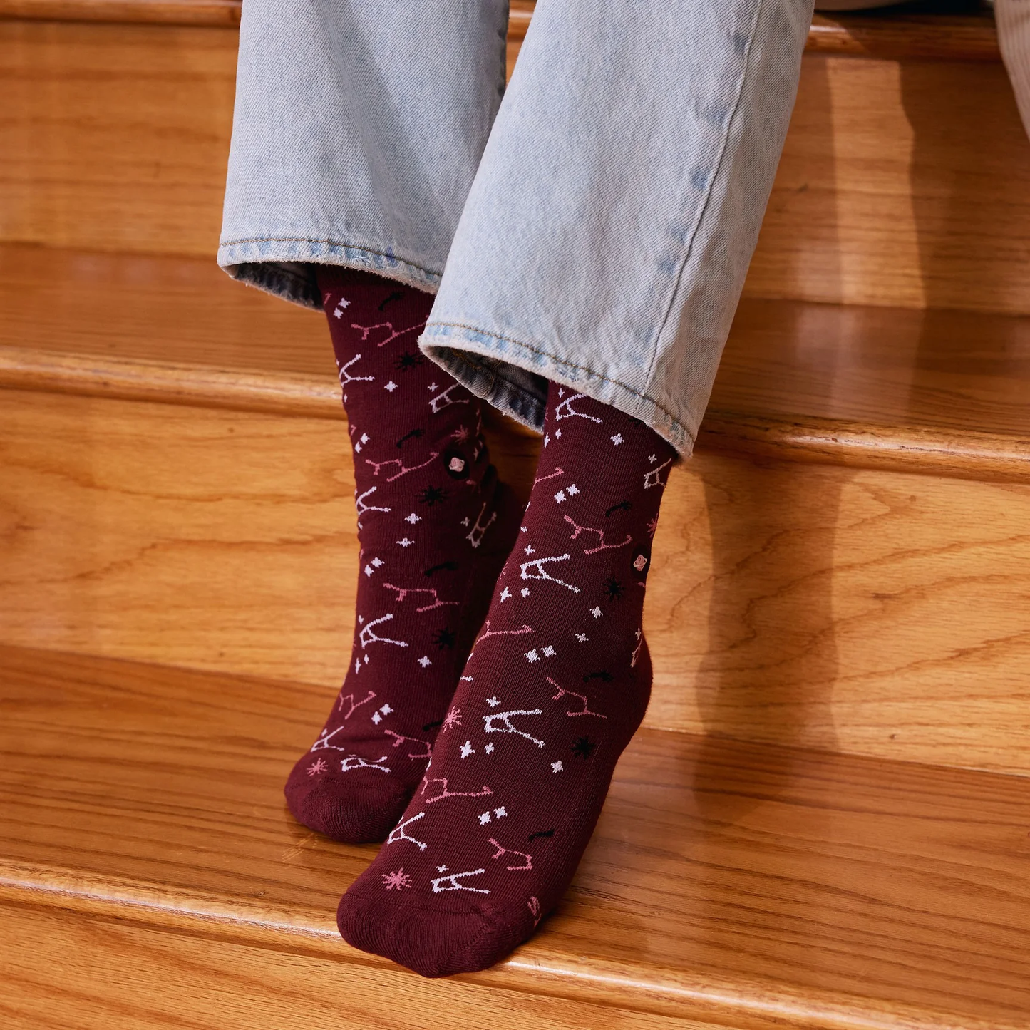 Conscious Step - Pair: Socks that support space exploration (Burgundy)