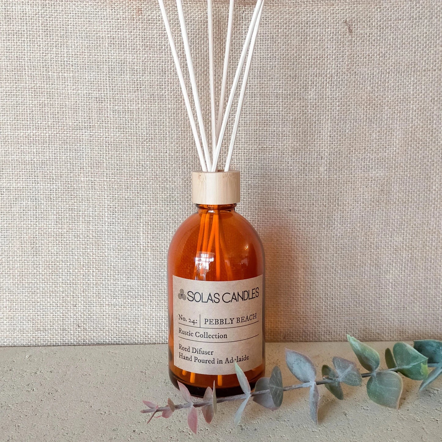 Solas Candles - Rustic Collection No.24 Pebbly Beach with sea salt and floral notes.