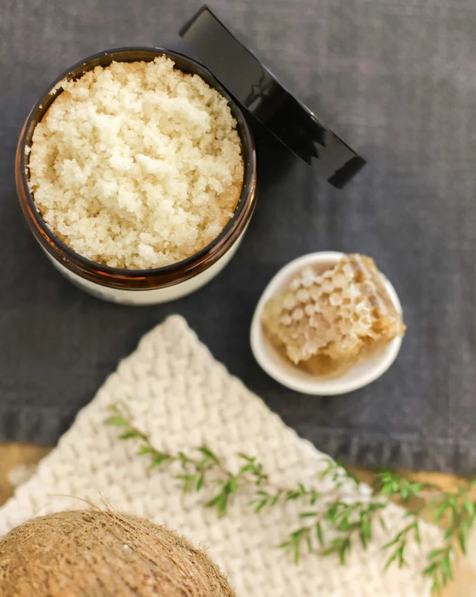Apiary Made - Honey, Coconut and Mandarin Exfoliating Body Scrub
