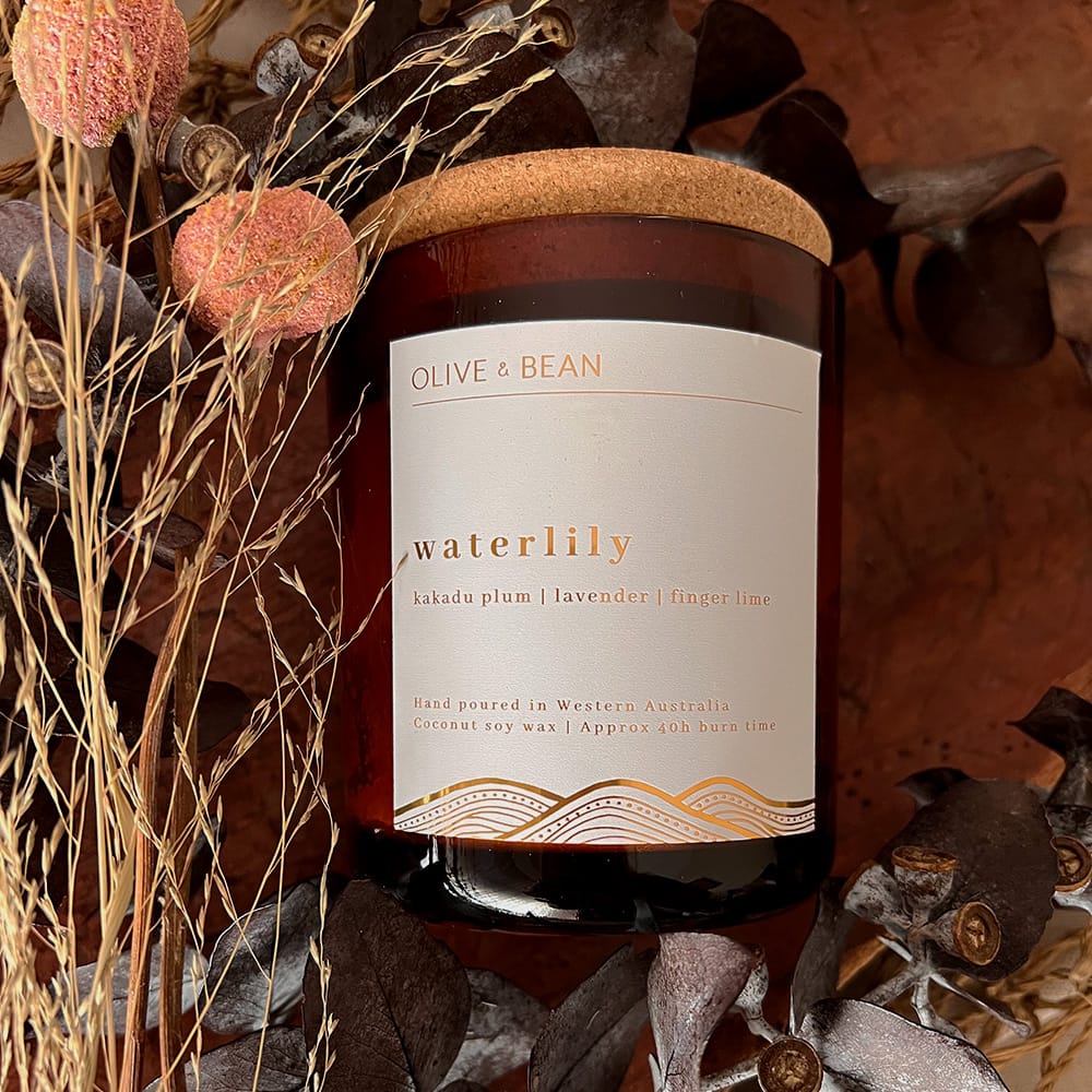 Olive & Bean - Waterlily candle
