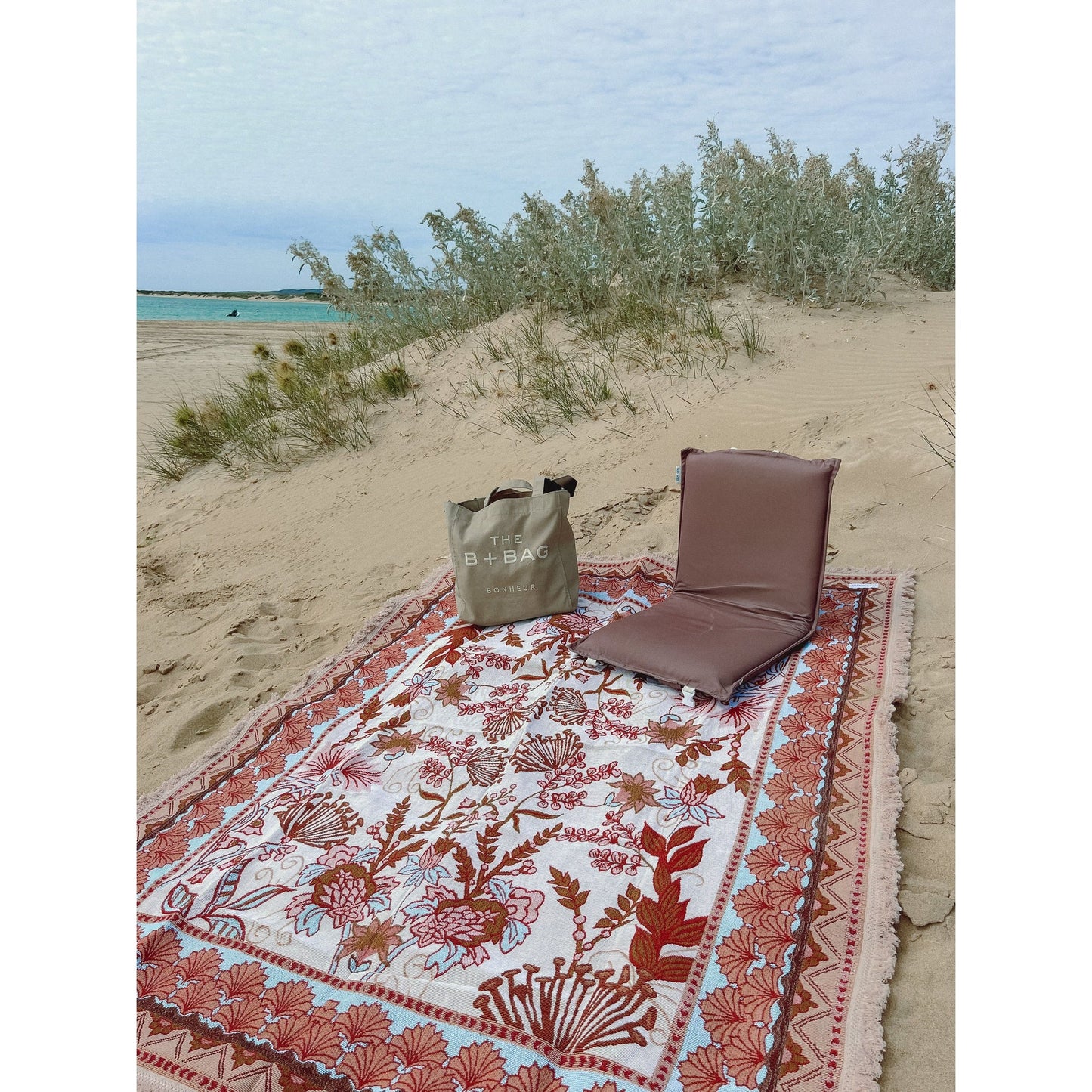 Picnic Mantra - Kaelyn Picnic Rug/Woven Throw