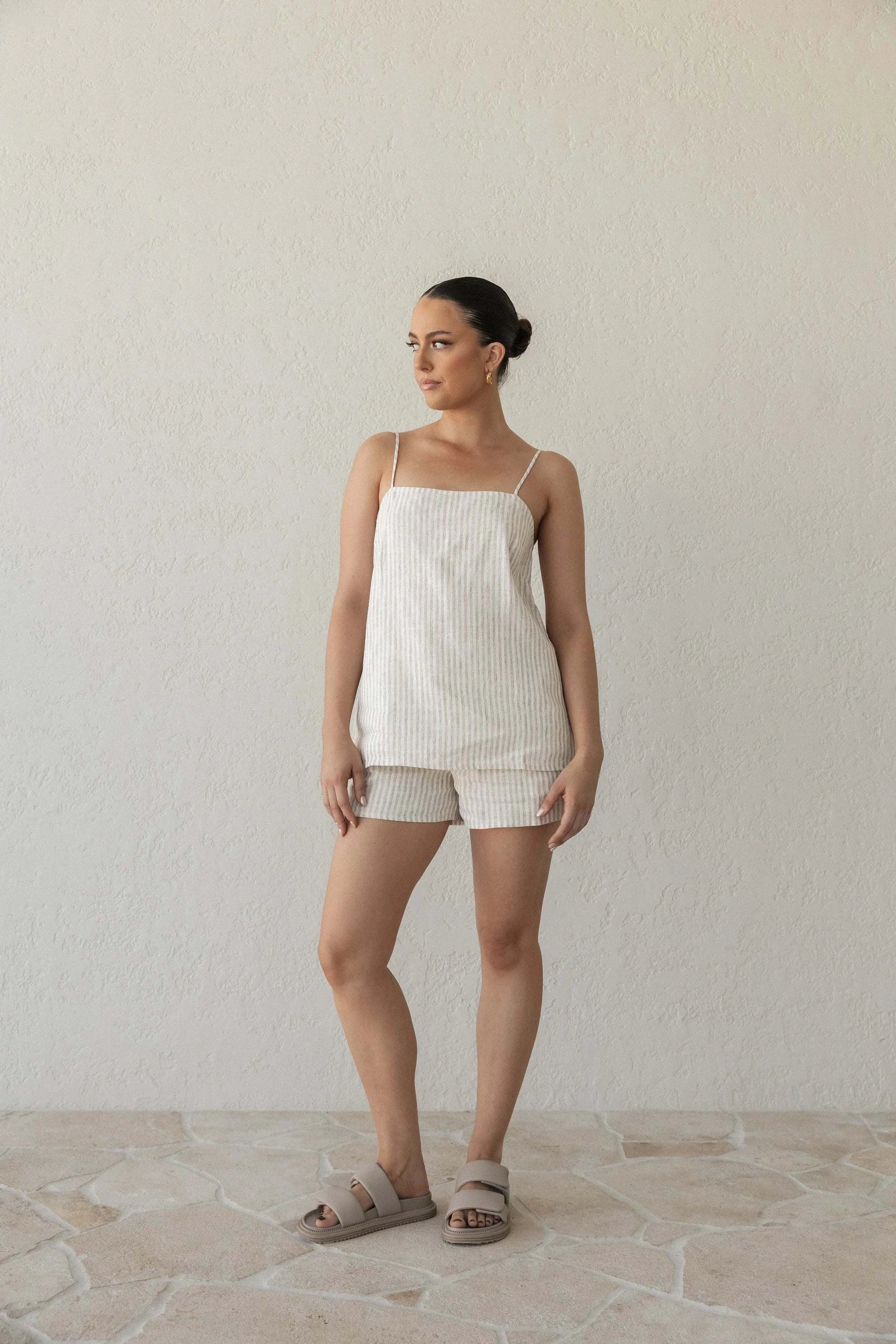 W.two Mastiha Linen Set with noodle straps and sweetheart neckline, perfect summer outfit.