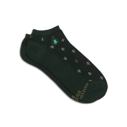 Sustainable green ankle socks with tree embroidery by Conscious Step.