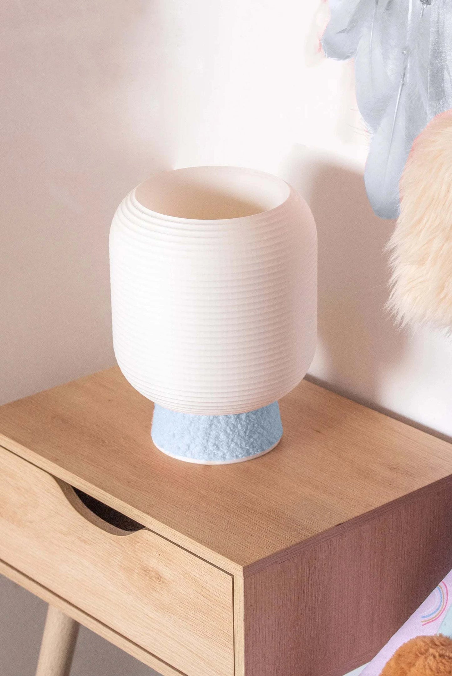 VividdDesign - KUMO Sherpa table lamp