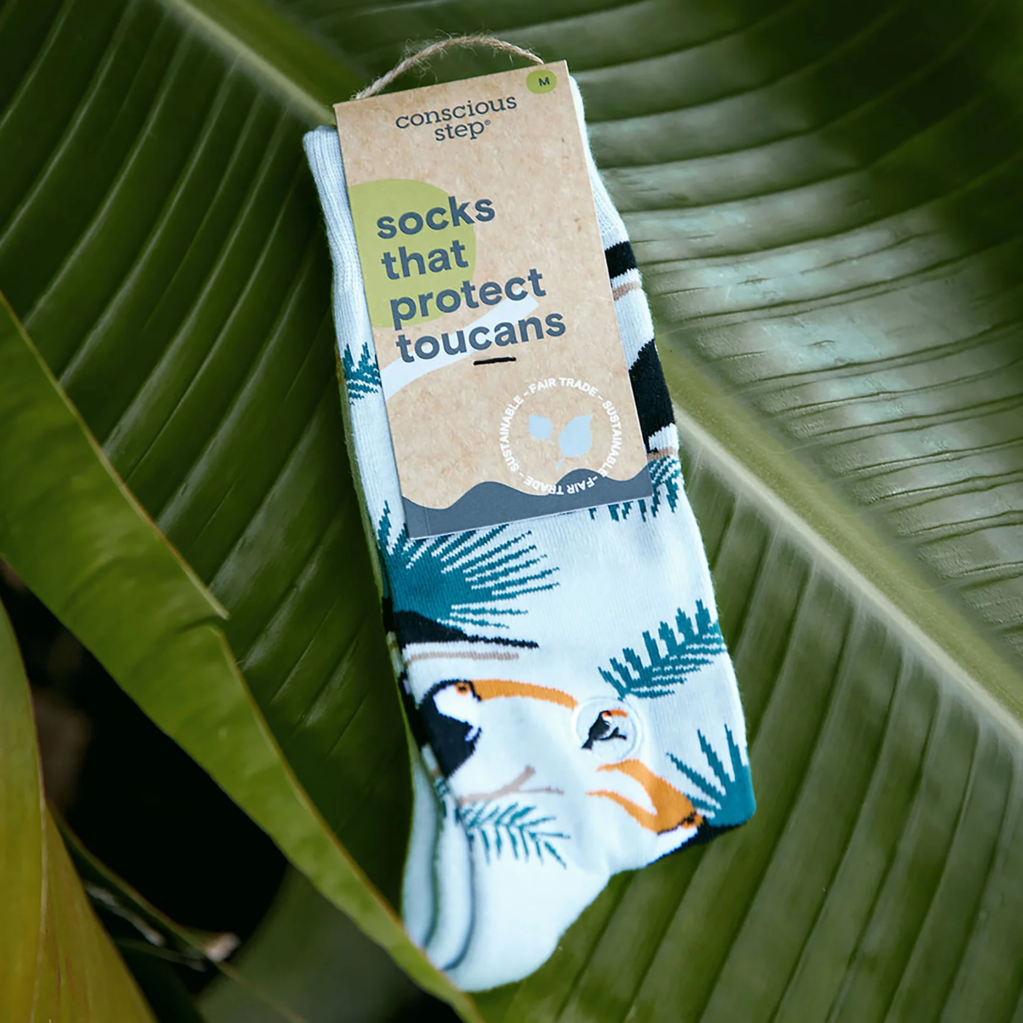 Conscious Step - Pair: Socks that protect Toucans