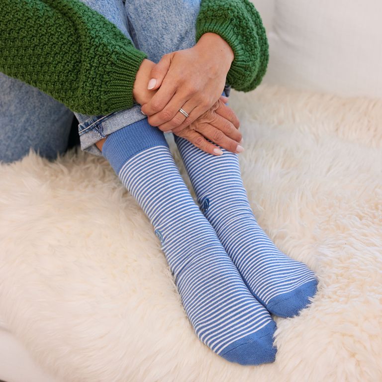 Conscious Step - Pair: Socks that give water